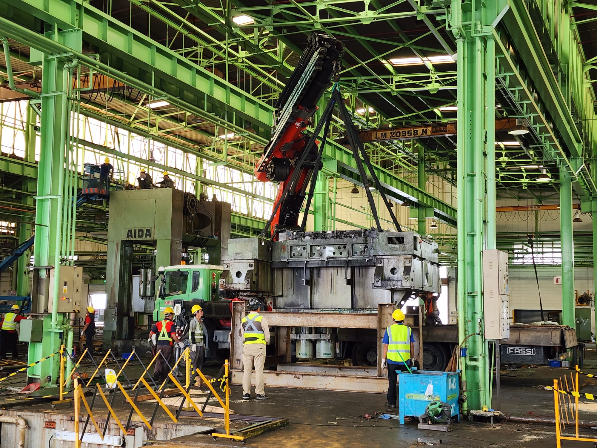 Heavy machinery dismantling and removal in Singapore